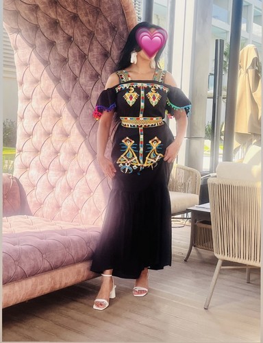 Stunning black flamenco style - black,