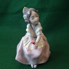 Lladro Retired Figurine Seated
