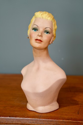 Vintage female mannequin head - mannequin,
