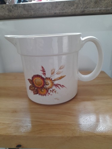 Lord nelson vintage pottery - nelson,