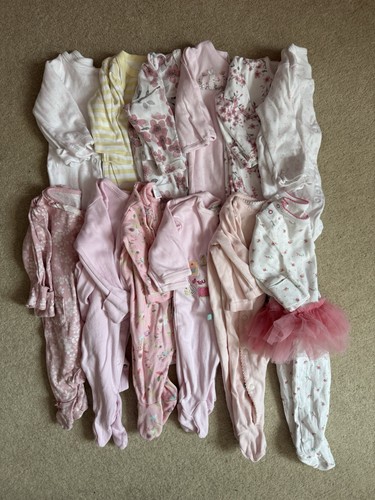 Bundle baby grows age - grows,