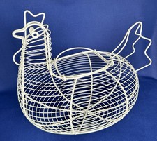 Vintage Farmhouse Style Wire Chicken Hen Egg Basket Cottage Style Retro