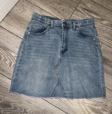 Levi denim mini skirt size 6-8