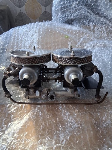 Twin hs2 carburettors a - su,