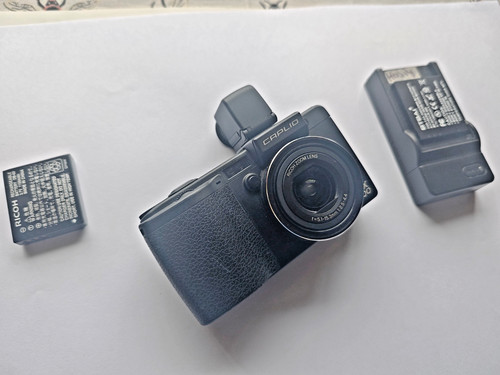 Ricoh caplio gx100 0mp - caplio,