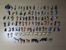 OO Gauge Scenery Job Lot People, Tents, Stalls, Walls, Fences And More