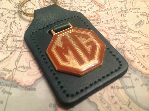 Keyring badge mgb mgc mga - mg,