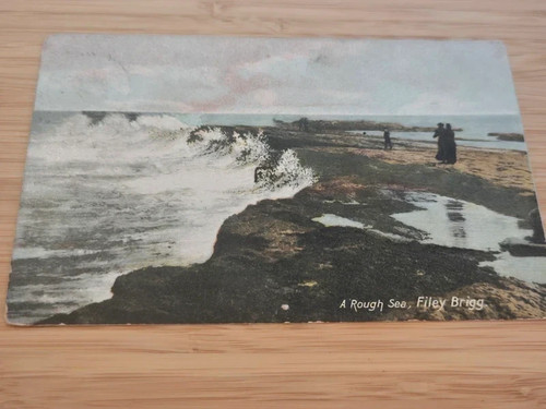 Vintage postcard filey brigg - postcard,