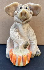 piggin Happy Birthday Figurine – Quirky Vintage Collectible – Ideal Gift for Pig