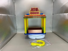 Bird Feeder - Retro Diner