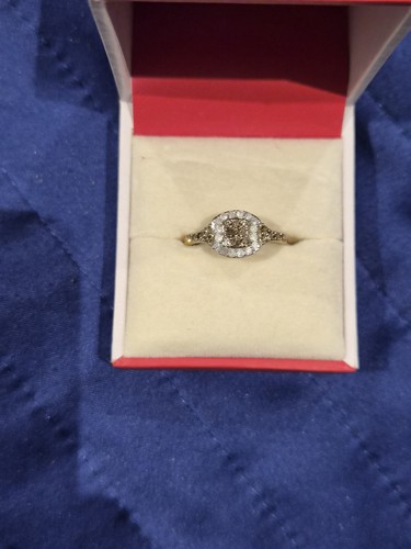 9ct gold 5ct natural white - 9ct,