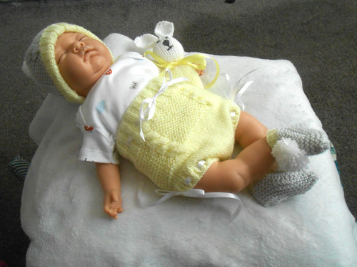 Hand knitted lemon grey - knitted, romper