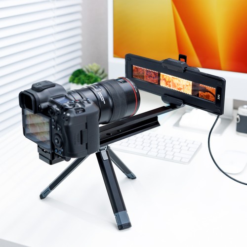 Film digitizing adapter - adapter, for
