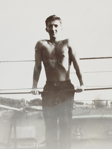 Shirtless guys trunks bulge - guys,