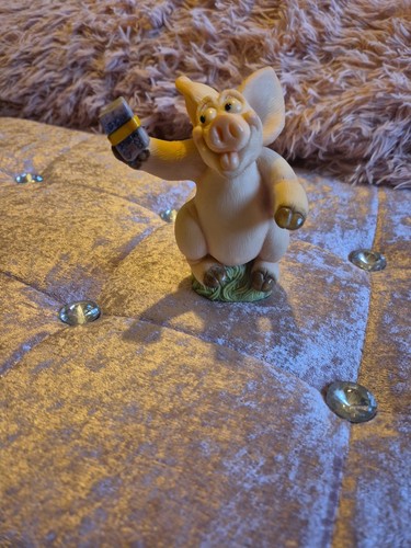Piggins pay day pig figurine - day,