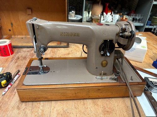 1955 singer sewing machine - 1955,