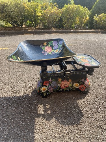 Hand painted vintage weighing - hand,