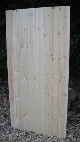 Wooden garden side gate ledge - garden,