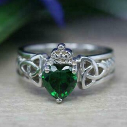 2ct heart shape green - heart,