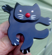 PAVONE Black CAT Brooch