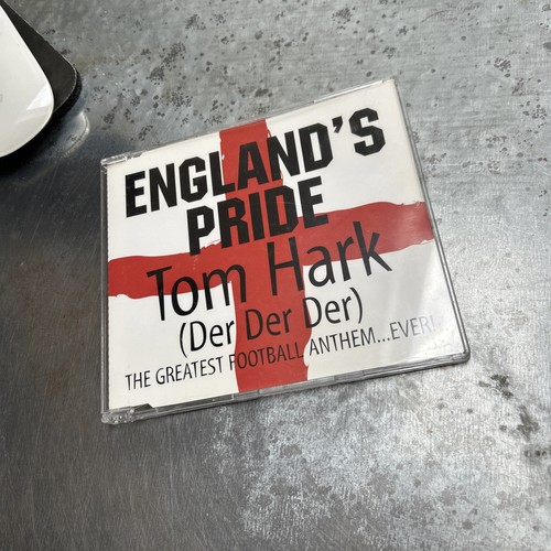 Tom hark england s - hark, england's