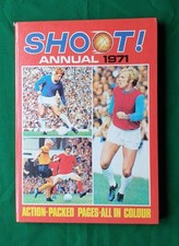 Shoot! Football Annual 1971 By IPC Magazines Price Unclipped Excellent Condition