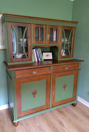 Antique kitchen dresser