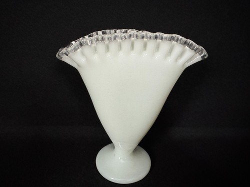Vintage fenton silver crest - fenton,