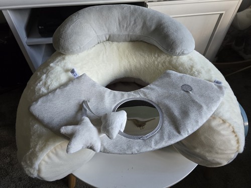 Grey cream shape baby - &,