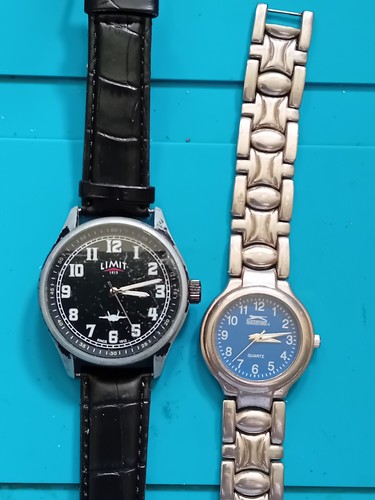 Pair working quartz - of,