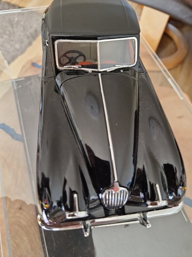Sunstar jaguar xk140 in - 1/18,