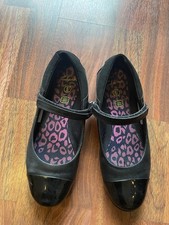 Clarks Girl's Black School Shoes Size 2.5 UK Size 5 E