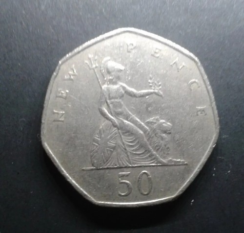 Pence piece 1969 elizabeth - 50,
