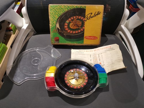 Vintage roulette game retro - vintage,