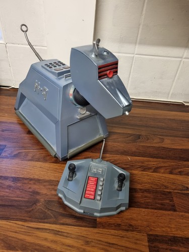 Doctor who robot - who, toy