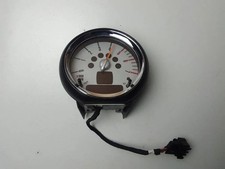 MINI CLUBMAN R55 Instrument