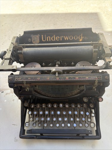 ⭐️Underwood⭐️Standard?
