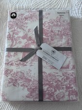 Lyndon Co. Toile De Jouy Pink