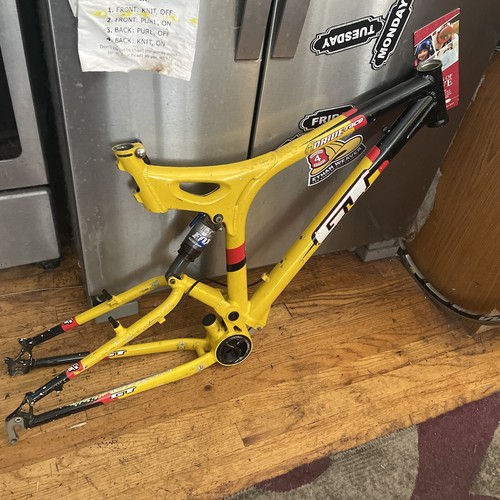 Drive race mountain - i-drive, bike