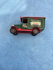 Walkers Crisps Van green  1/43