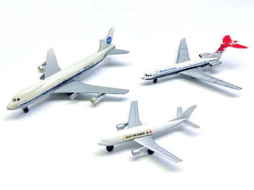 Vintage diecast airliners - vintage,