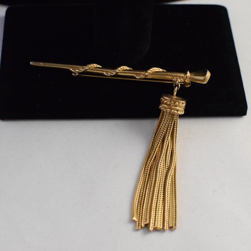 Vtg crown trifari - crown, gold