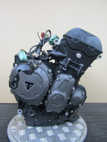 Triumph tiger 900 rally - 900,