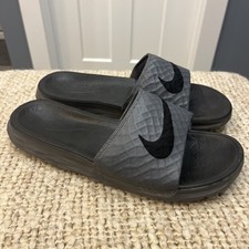 Nike Benassi Solarsoft Slides