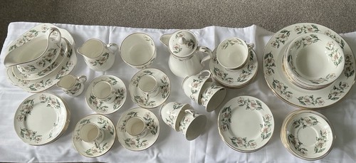 Crown bone china dinner - bone,