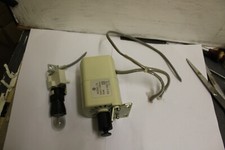 3012 SINGER SEWING Machine 