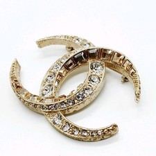 Chanel, Dubai Halfmoon, Gold