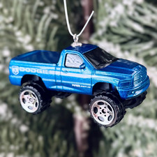 Dodge Ram SRT-10 Christmas