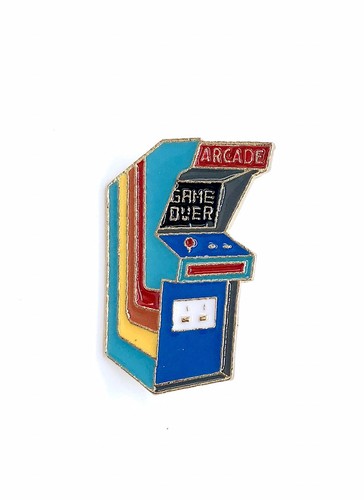 Arcade video machine - machine, pin