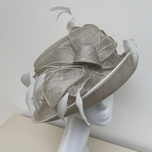 New ladies pistachio grey hat - new,